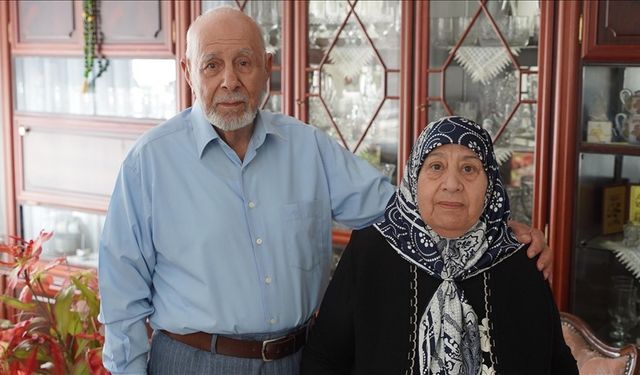 60 Yıllık evli çift mutluluğun sırrını açıkladı