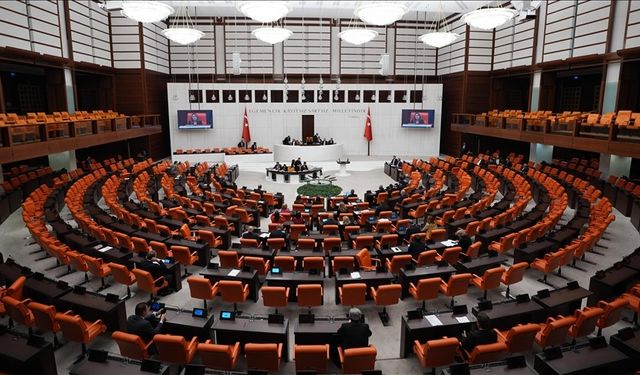 Emekli ve asgari ücretlinin maaşına zam mı yapılacak?