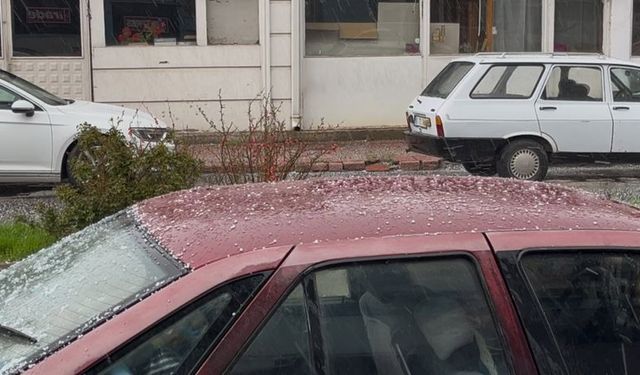 Gök Delindi! Sivas’ta Sağanak ve Dolu Yağışı