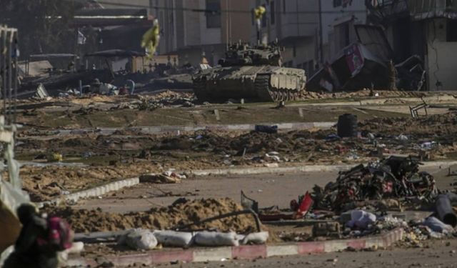 Gazze’de can kaybı 51 bin 201’e yükseldi
