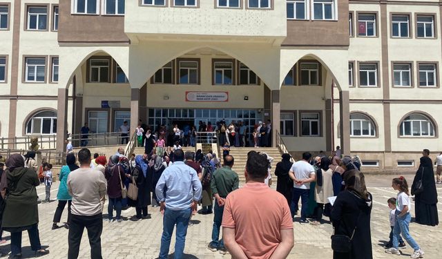 Bin 748 Öğrenci Proje Okullara Girmek İçin Ter Döktü