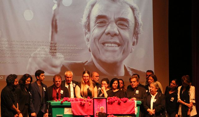 Ali Özgentürk son yolculuğuna uğurlandı