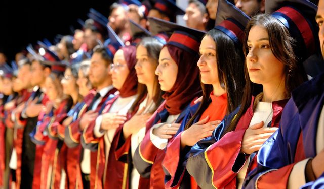 Sivas'ta mezuniyet heyecanı başladı