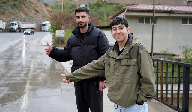 Rektöre "Dayı" diyen üniversite öğrencisi yaşadığı o komik anları anlattı