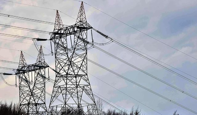 Avrupa'da yaşanan elektrik kesintisi Türkiye'yi etkileyecek mi?