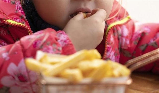 Yemeği az çiğneyen çocuklar obeziteye yatkınlığı artırıyor!