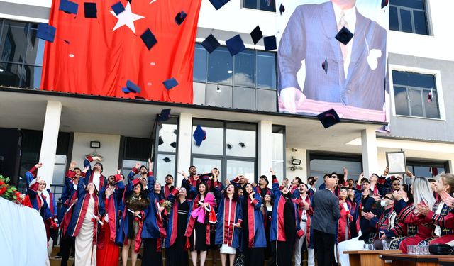 Mezuniyet coşkusu yaşadılar