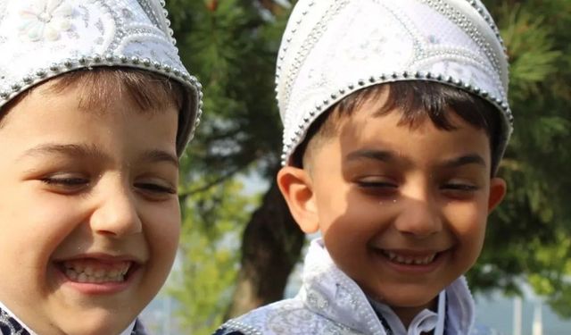 Sünnet için ideal zaman yaz tatili
