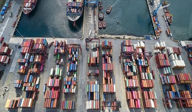 D8 ülkeleriyle 5 yıllık ihracat 126,6 milyar dolar olarak gerçekleşti