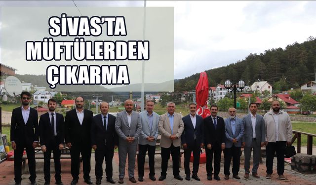 Sivas'ta Müftülerden Çıkarma