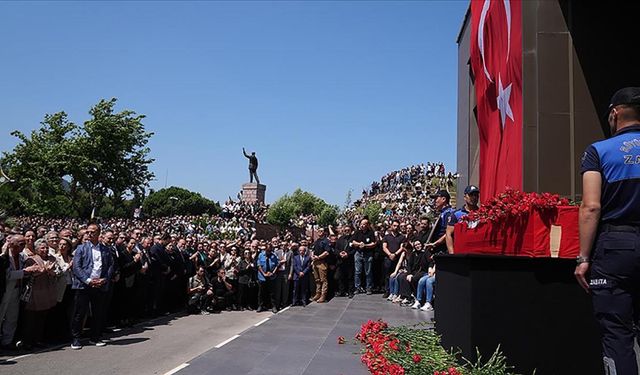 Ferdi Zeyrek, son yolculuğuna uğurlandı