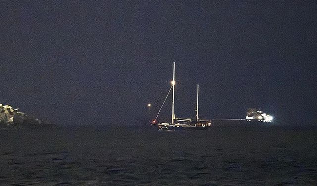 İsrail,  4 aktivisti sınır dışı ediyor