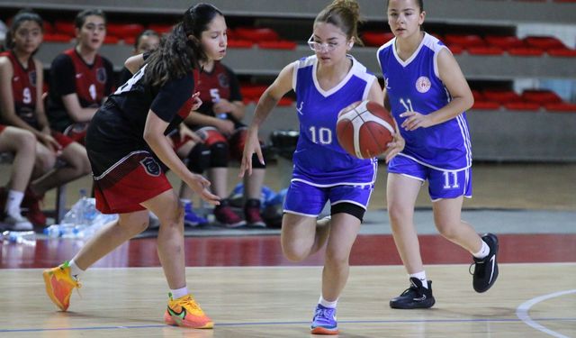 Sivas'ta Analig Basketbol Heyecanı Başladı