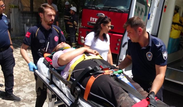 5 katlı binada patlama; 3'ü ağır, 7 yaralı