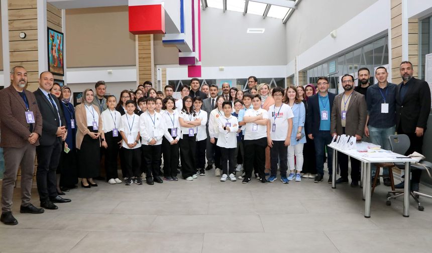 Bilimsel çalışmalar  fuarda sergilendi