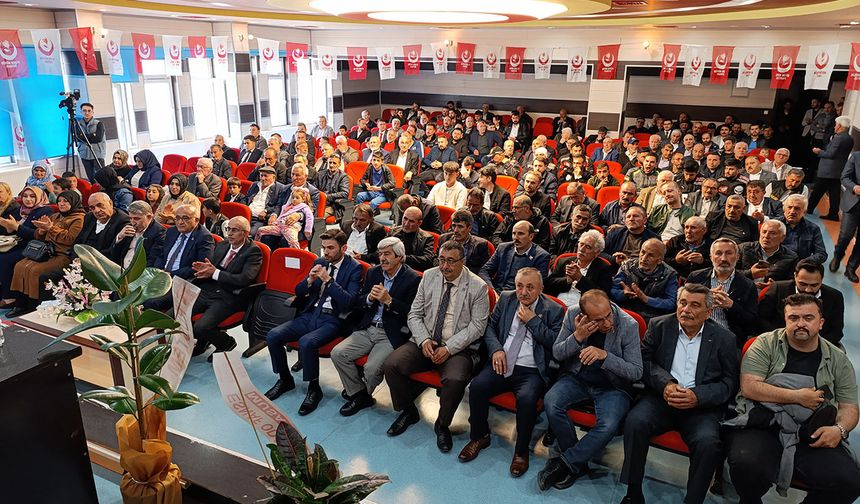 10 Yıldır Başkandı, Görevi Teslim Etti