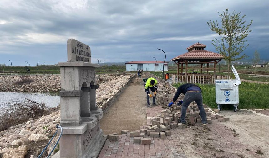 Millet Bahçesi'nde yenileme çalışması başlatıldı