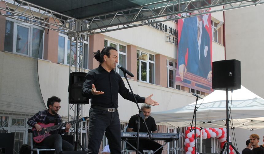 Sivas CAL’ın 50. Yıl Gururu Oğuz Aksaç’la Taçlandı
