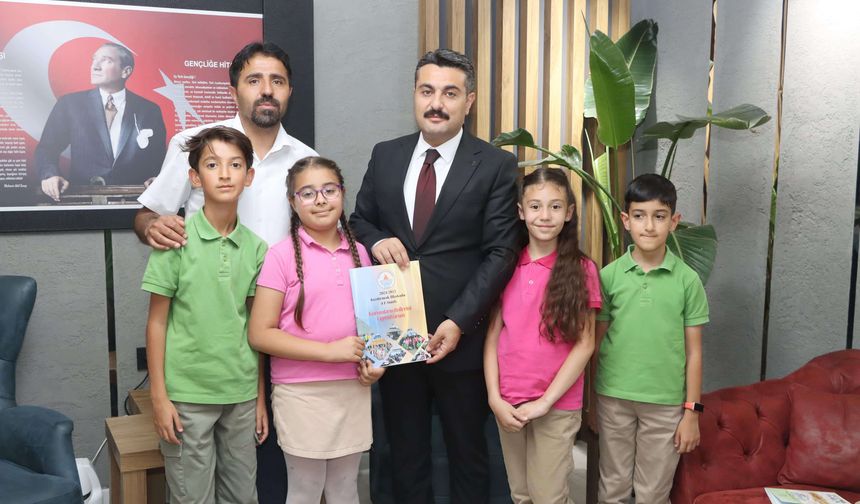 Başarılı öğrencilerden Erdoğan'a ziyaret