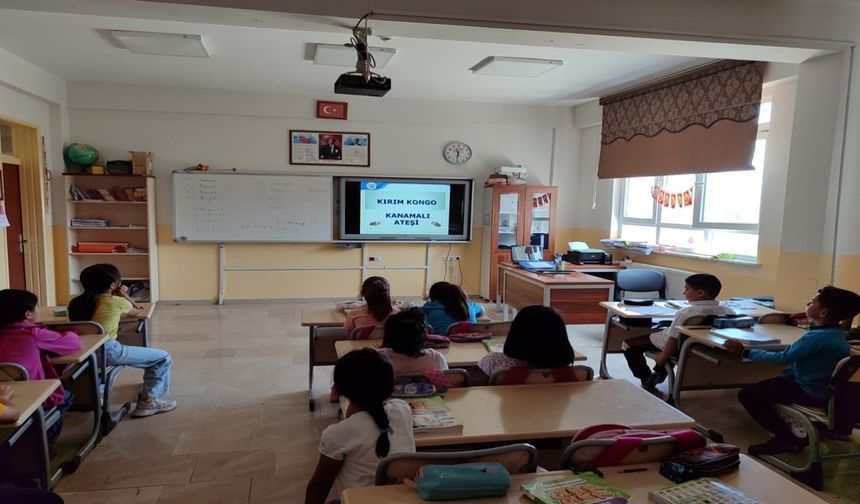 Ulaş'ta öğrenciler KKKA konusunda bilgilendirildi