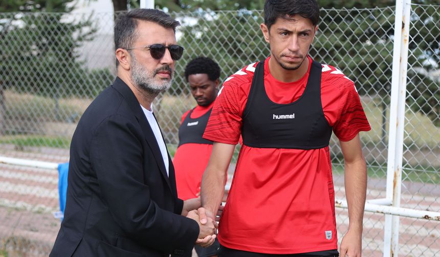 Kulüp Başkanı Karagöl'den Futbolculara Moral Ziyareti