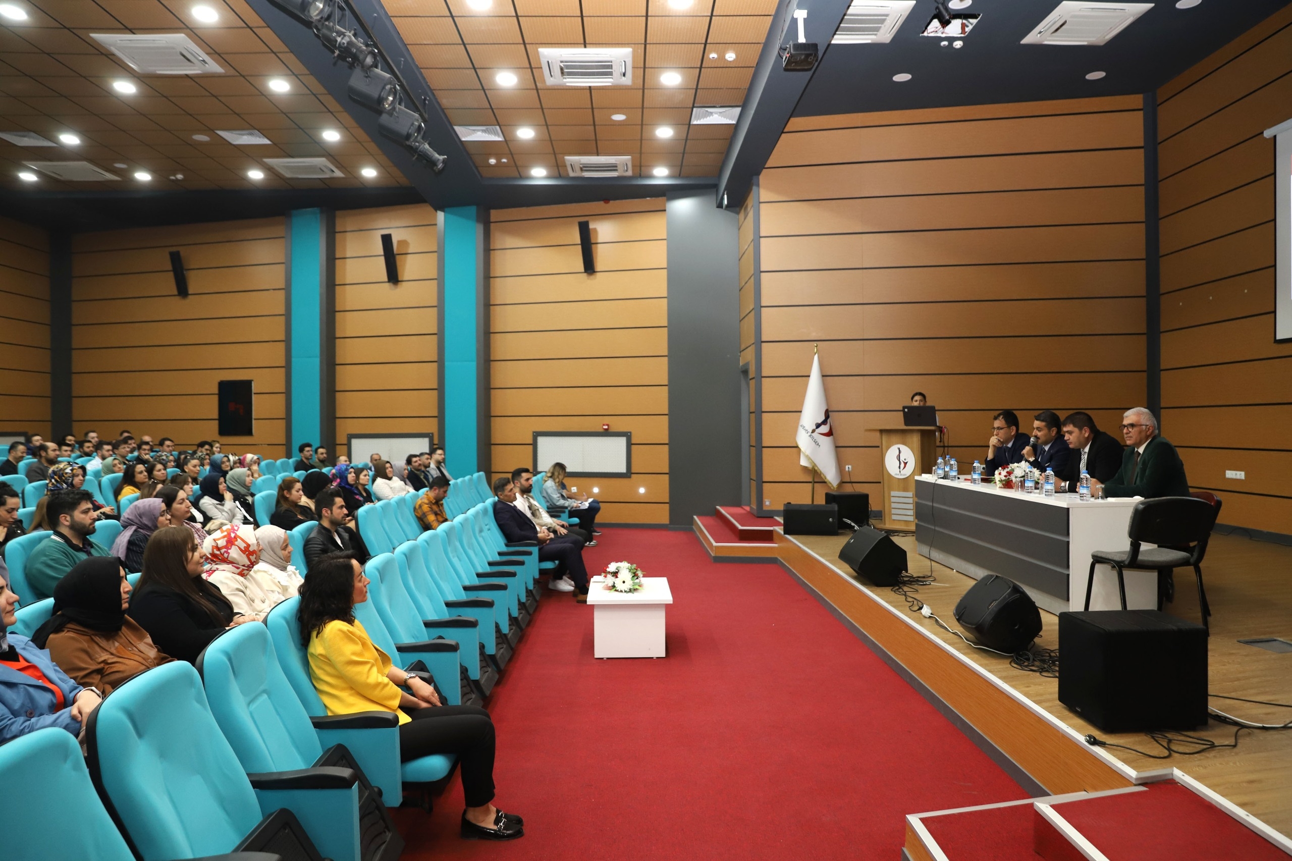 Sivas'ta rehberlik hizmetleri masaya yatırıldı 