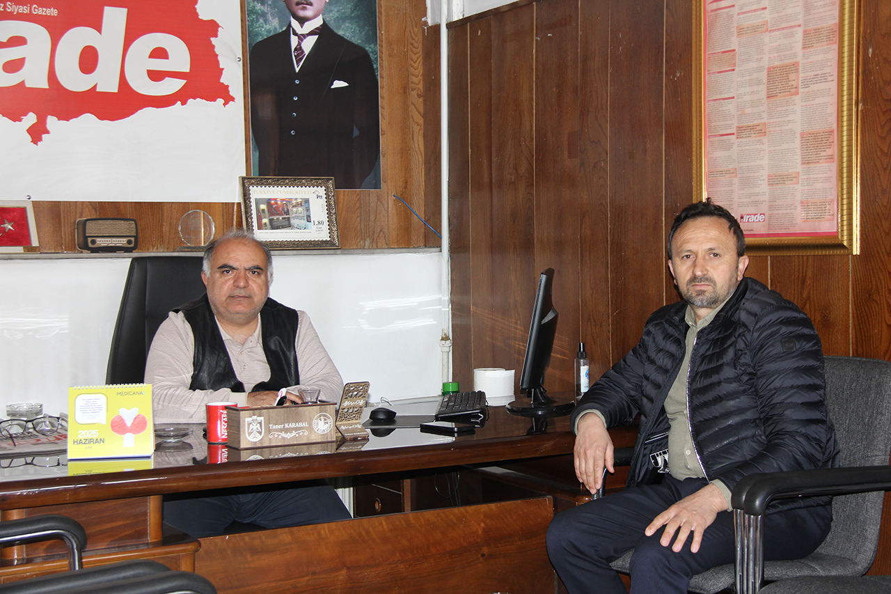 Mahalle muhtarı Toprak'tan gazetemize ziyaret! 