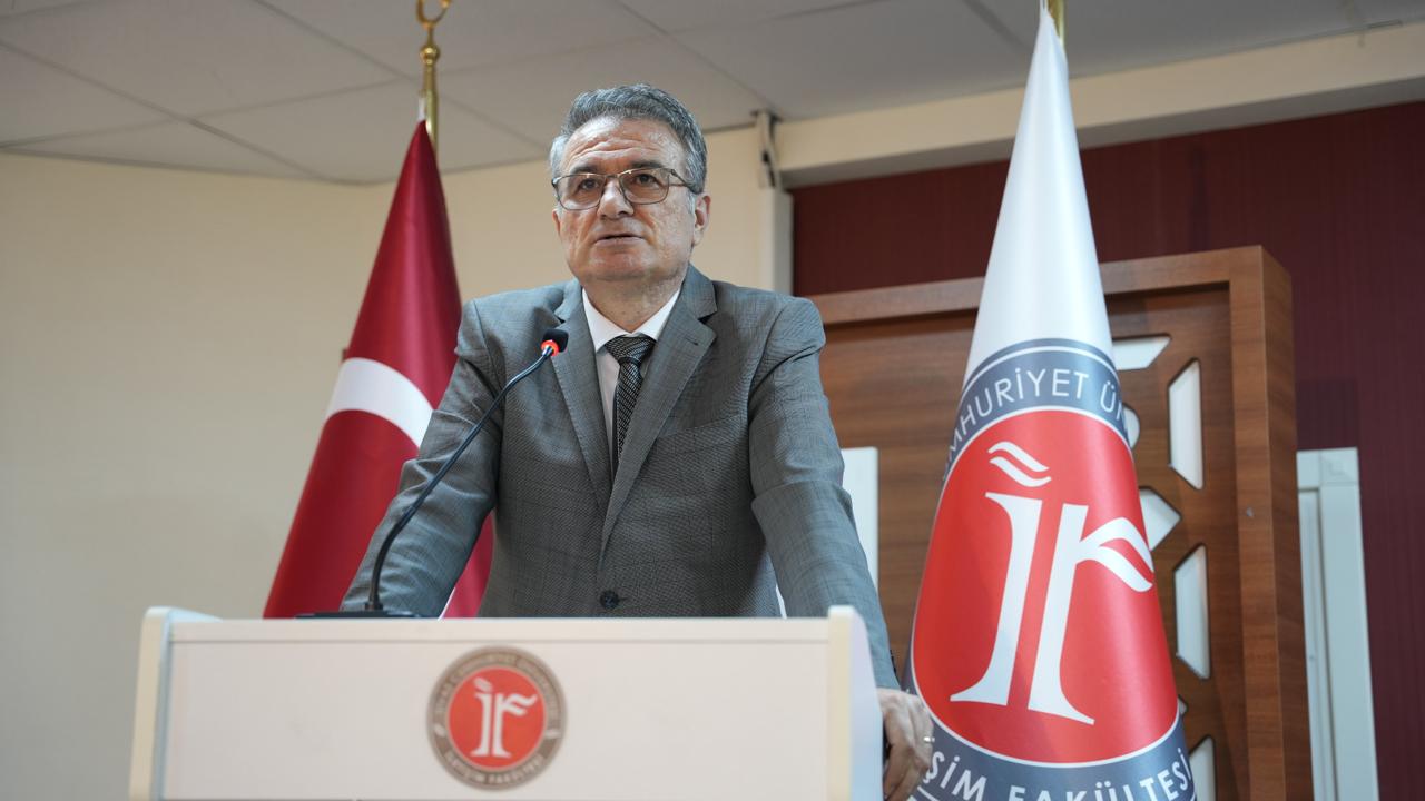 Sivas'ta "Atatürk ve Basın" konuşuldu