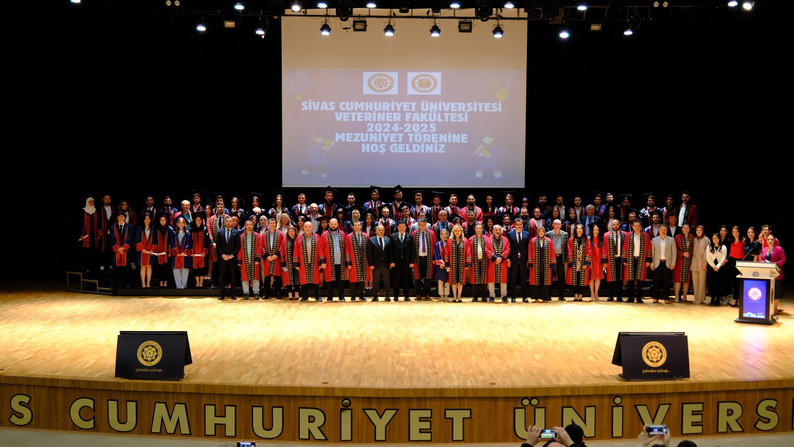 Sivas'ta mezuniyet heyecanı başladı 