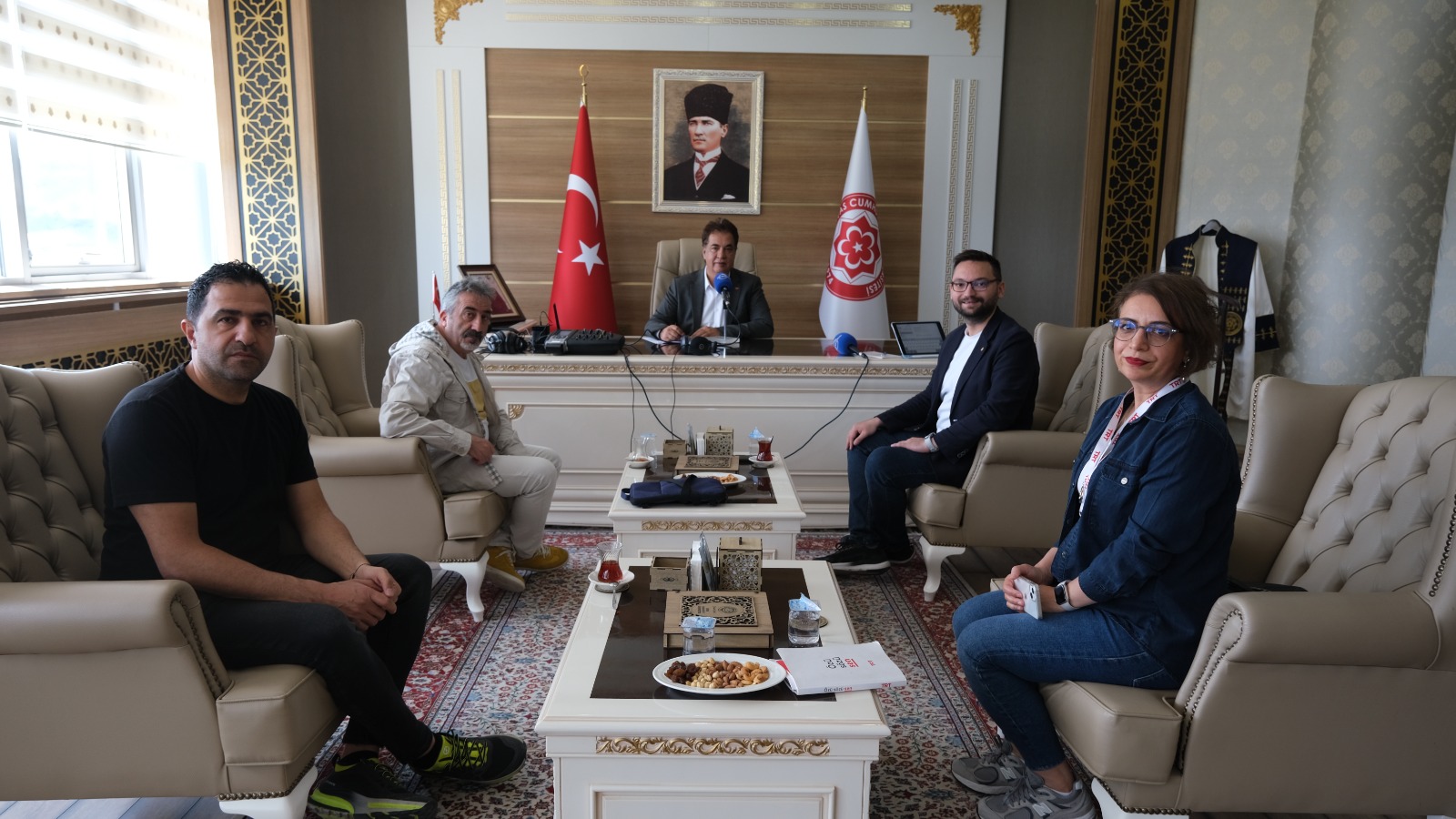 Rektör Şengönül, SCÜ'nün geleceğini TRT'ye anlattı!
