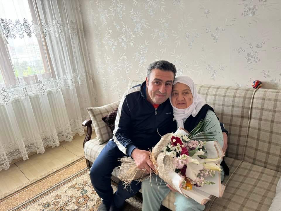 Demirgil’in annesi toprağa verildi  