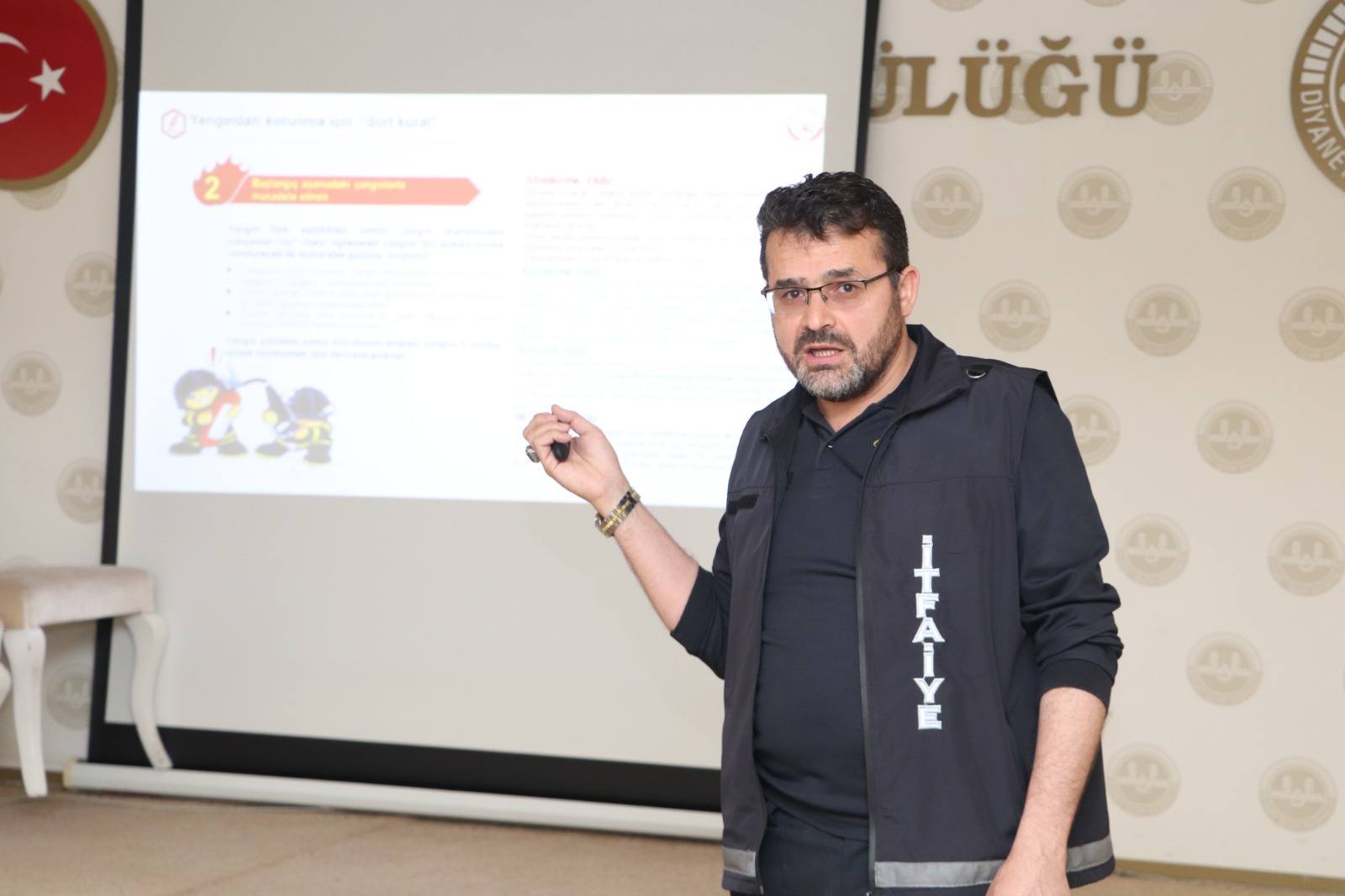 Sivas'ta din personeline ilk yardım eğitimi 