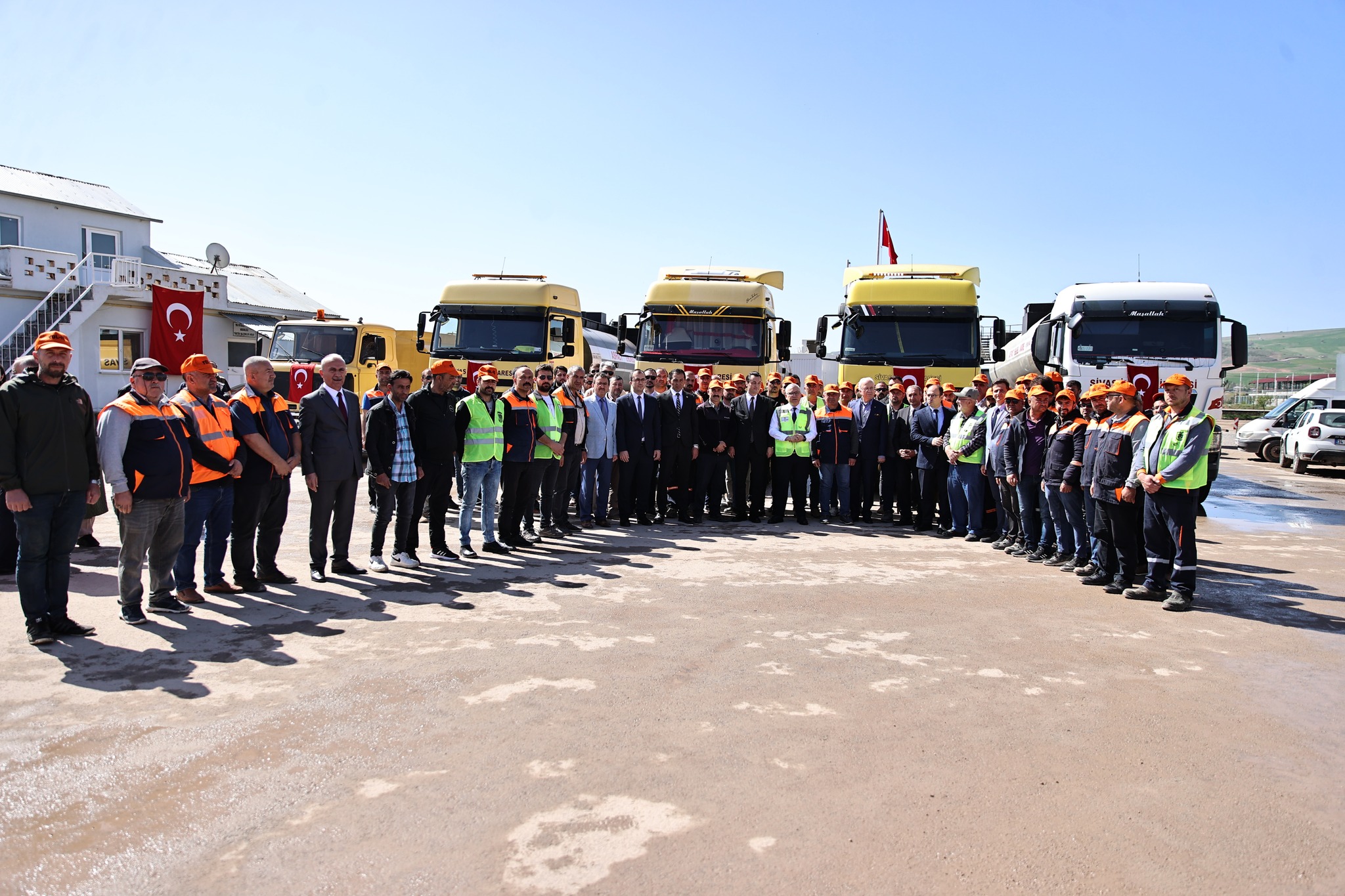  Tesisi Birden Açtılar! Sivas'ın Yollarına Yatırım Sürecek