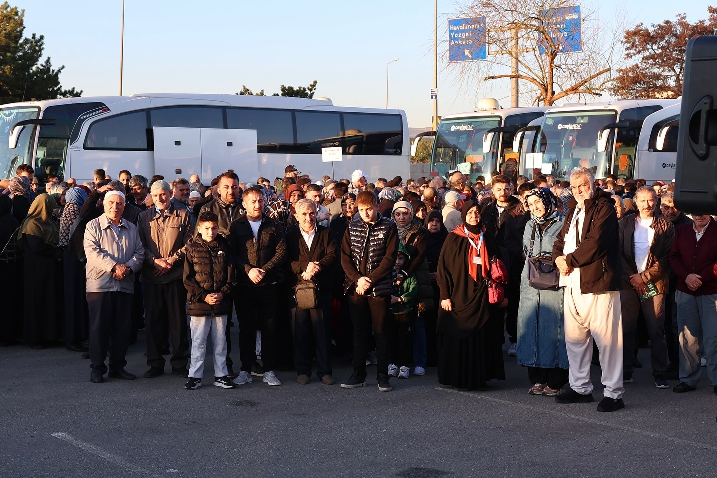 650 Kalp Sivas'ta Mekke’ye Doğru Yola Çıktı