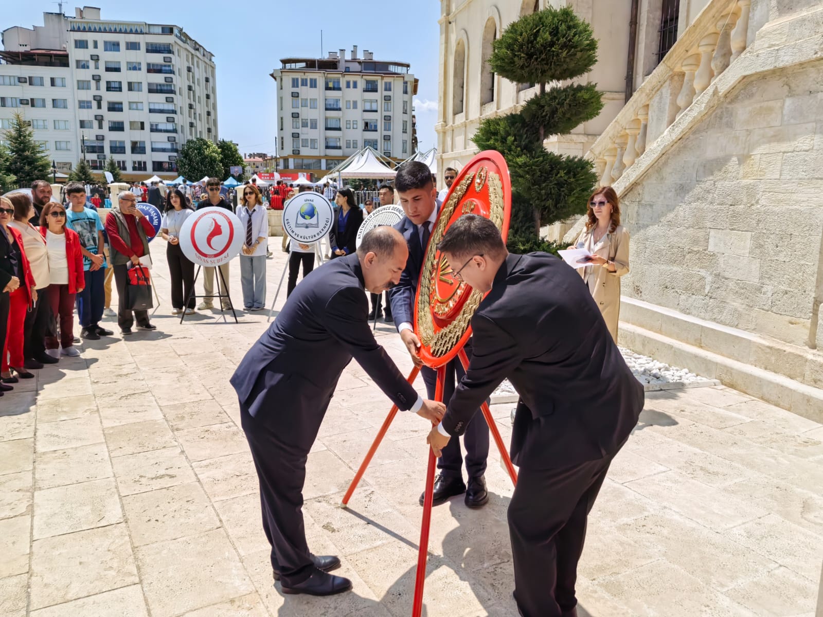 Sivas, mücadelenin mihenk taşıdır 