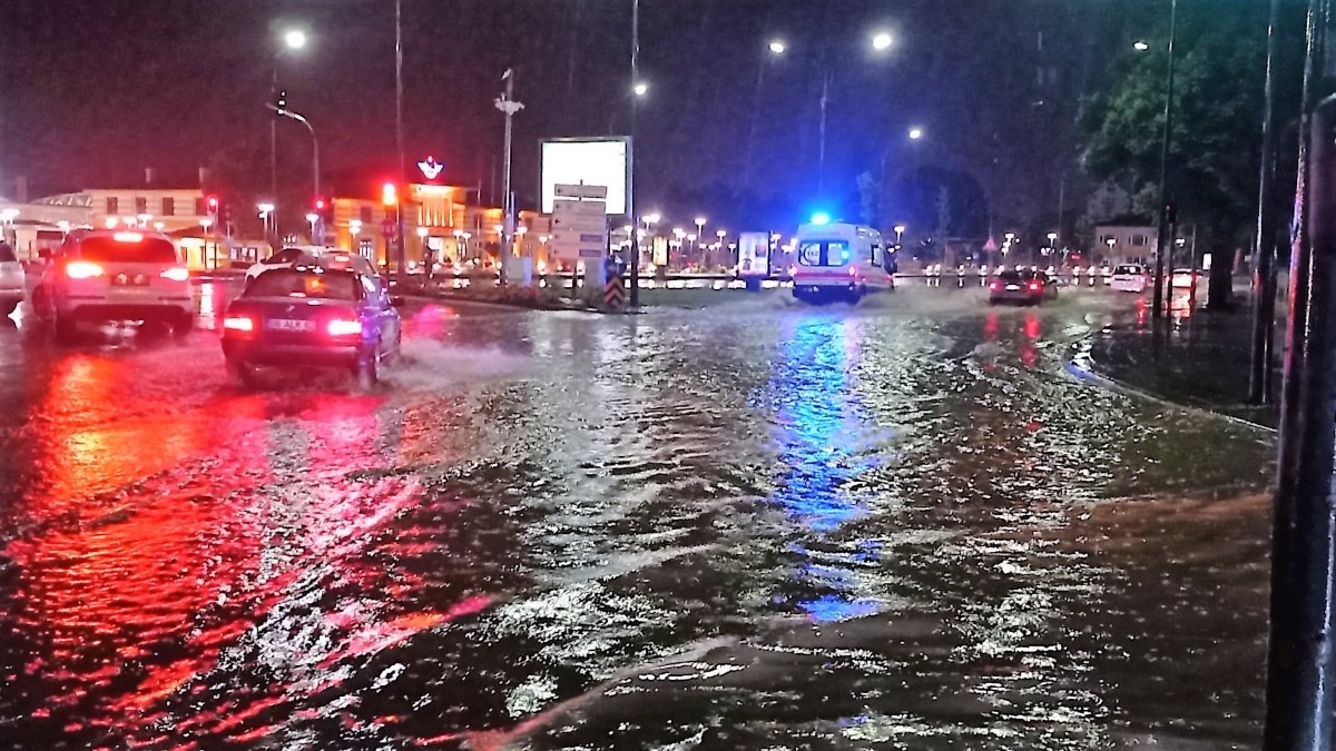 Sivas'a yaz ne zaman gelecek? Haftaya sağanak yağışla başlayacağız!