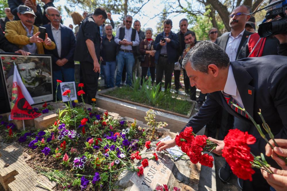 Özgür Özel'den Deniz Gezmiş açıklaması 