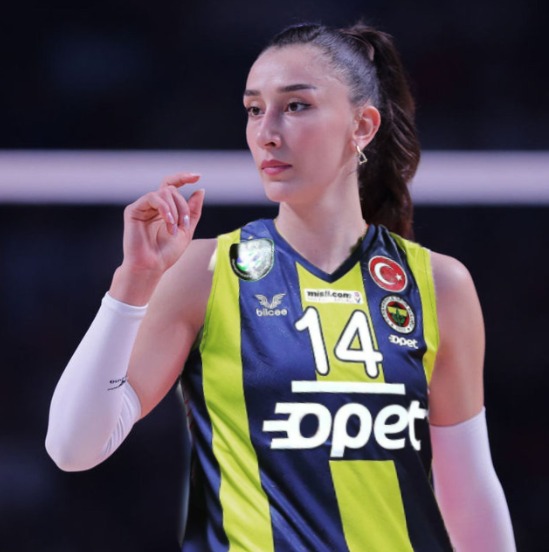 Eczacıbaşı'nda Hande Baladın depremi! Ezeli rakibine transfer oldu! 