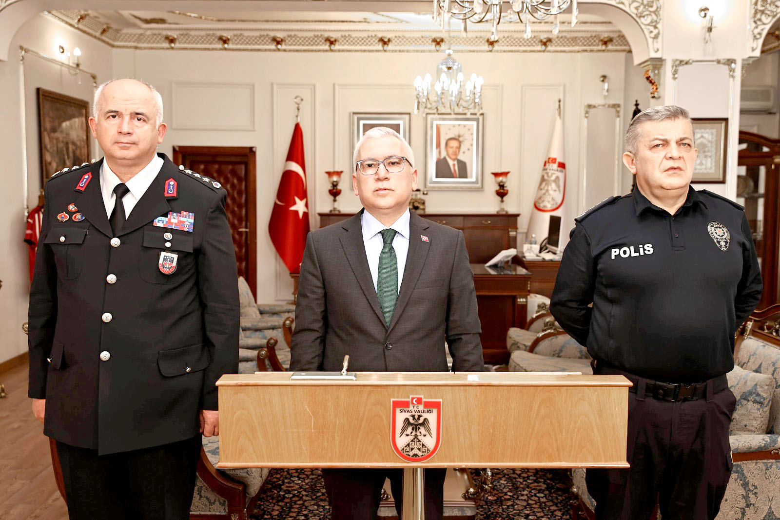 Sivas'ta sokak hayvanları sorunu tarih olacak! 