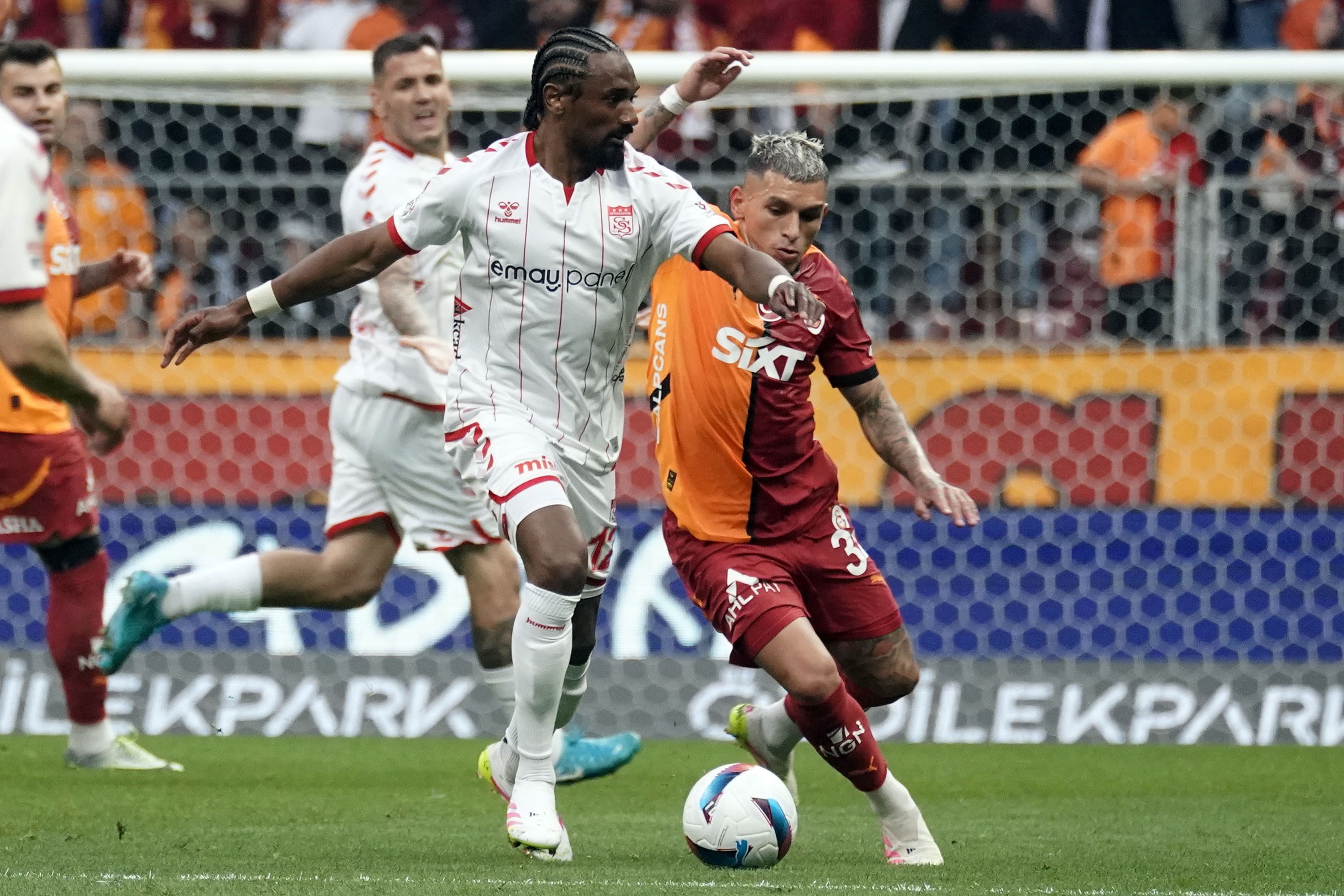 Sivasspor İçin Final Başlıyor: Bodrum Maçı Ligde Kalmanın Anahtarı!