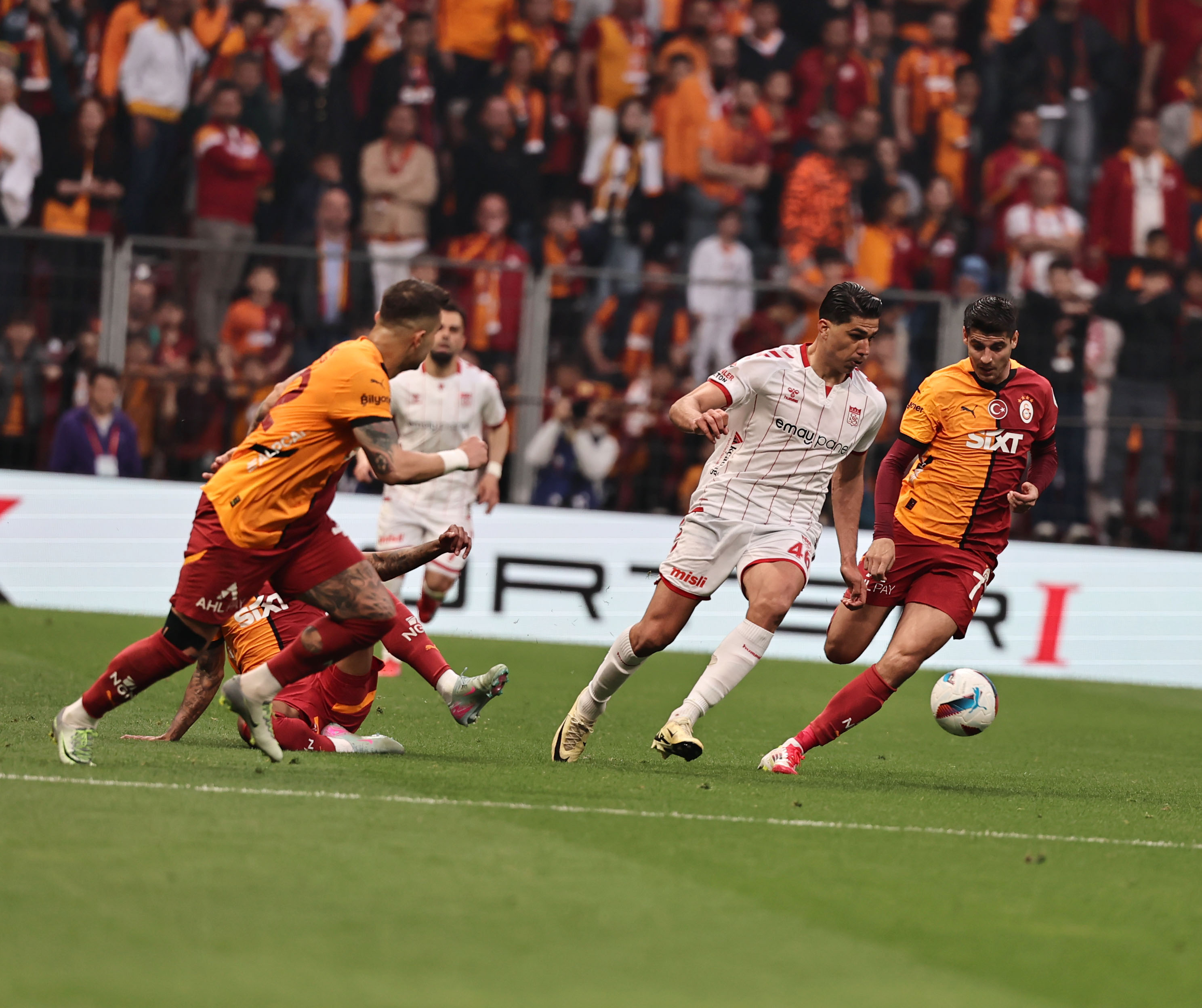 Sivasspor İçin Final Başlıyor: Bodrum Maçı Ligde Kalmanın Anahtarı!