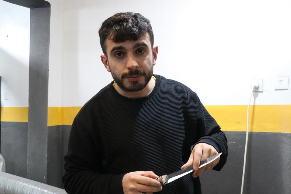 Kurban Bayramı Öncesi Sivas’ta Bıçakçılar Hareketlendi!