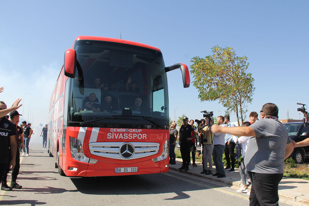 Sivasspor’a destek büyüyor