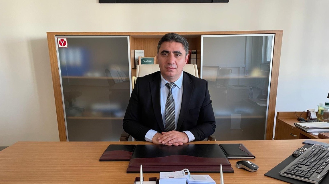 Sivas’ta Öğrencilerin Siyasi Sloganı Müdürü Koltuğundan Etti