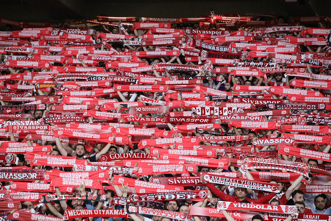 Sivasspor Paylaşımı: ‘Yeniden Süper Lig’e Dönecektir”