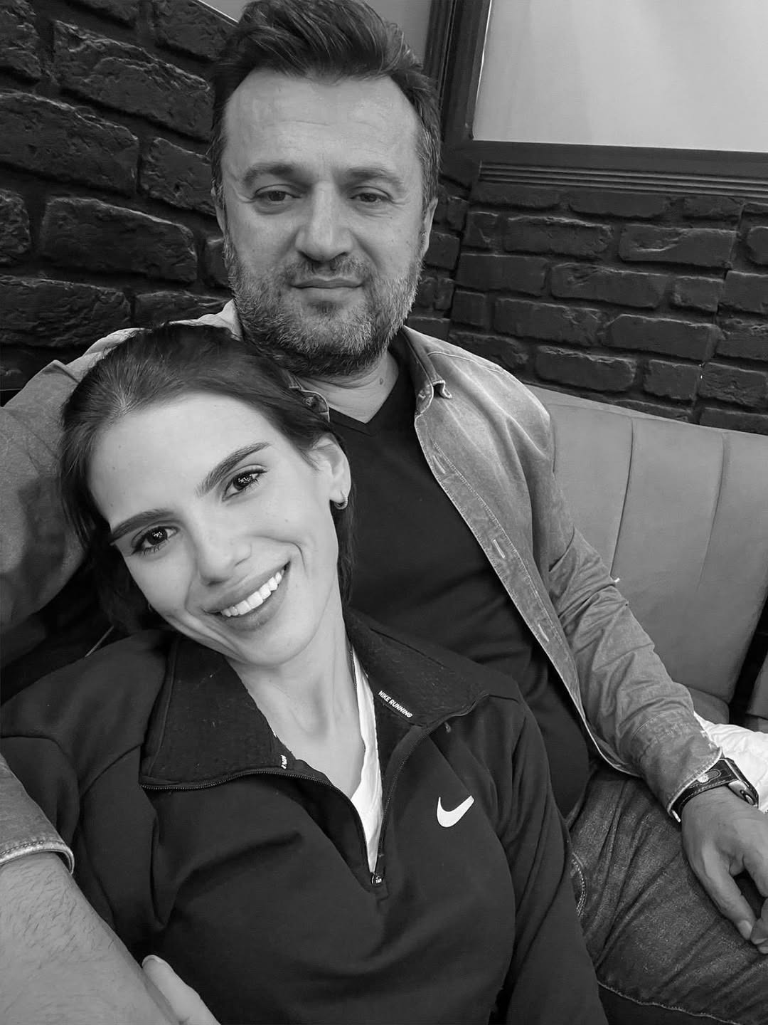 Sivasspor Taraftarından Almina’nın Mezarına Ziyaret1