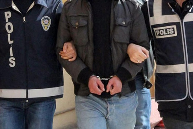 Sivas’ta Suça Geçit Yok! Silahlar, Bıçaklar, Suçlular Ele Geçirildi!