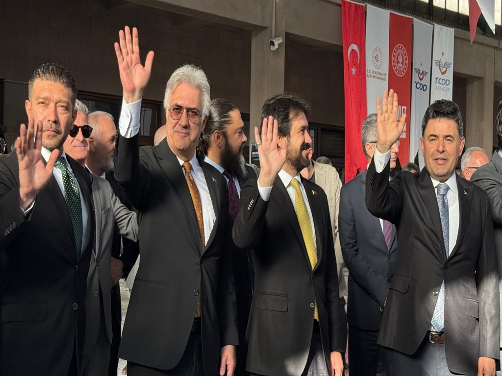 'Vagon Sahne’ Treni Yola Çıktı! Sivas'ta Da Duracak! 1
