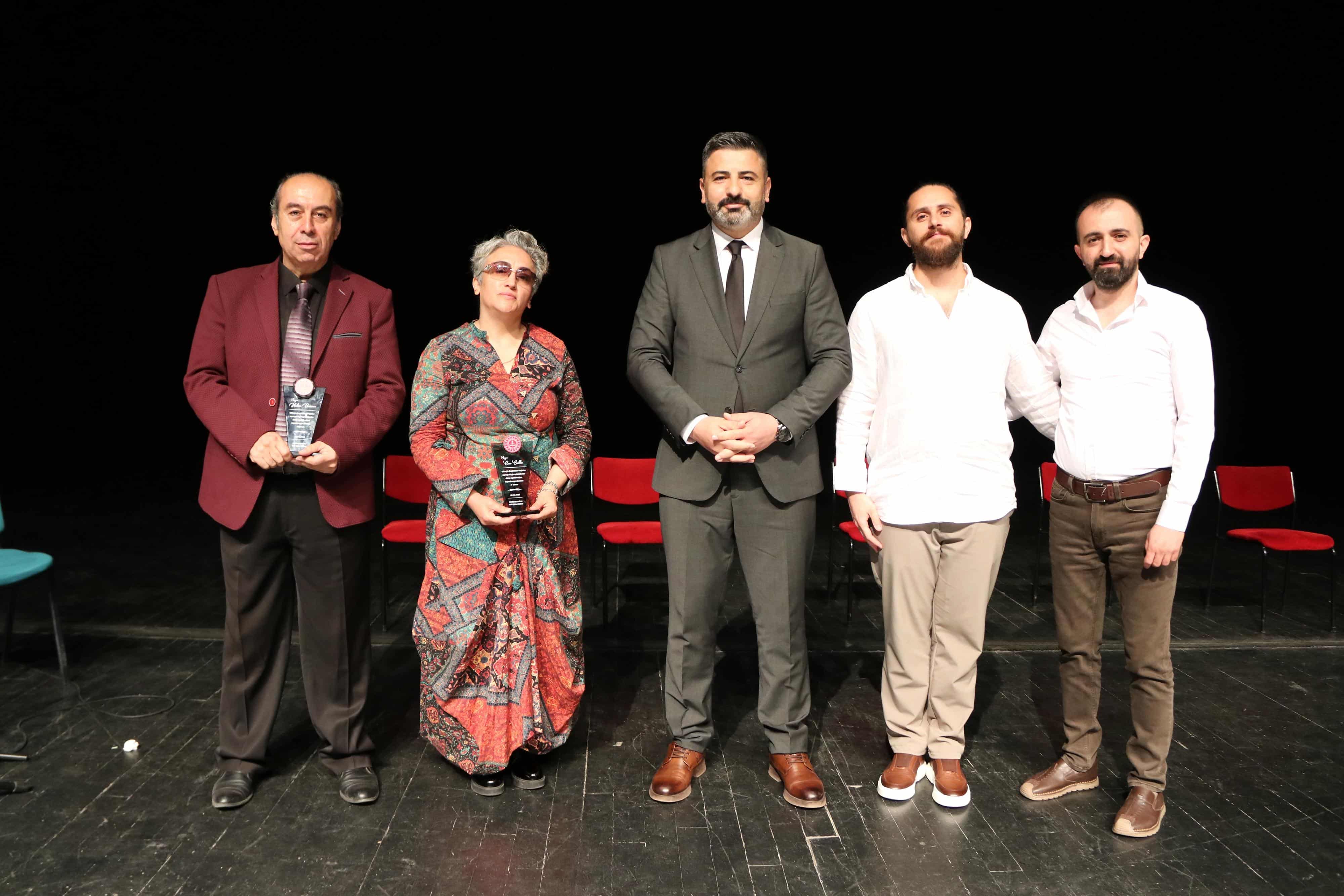 CAL’dan Aşık  Veysel tiyatrosu