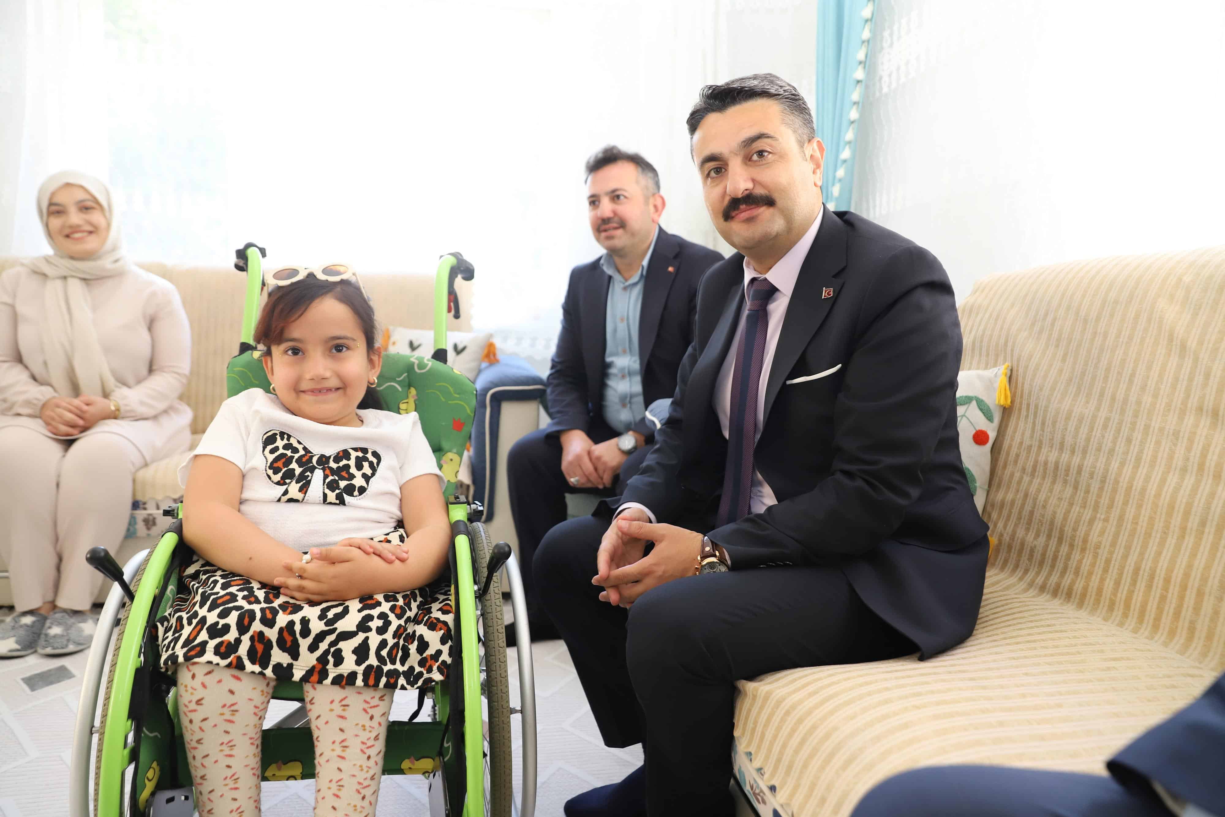 Sivas'ta Evde Eğitim Alan Öğrenciler Karne Heyecanı Yaşadı